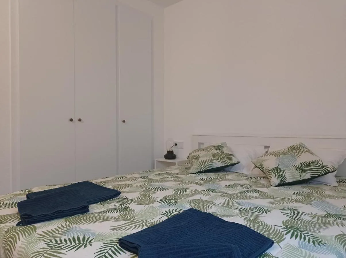Davant Mar - Apartamento Con Terraza A Pie De Playa Roses Apartmán